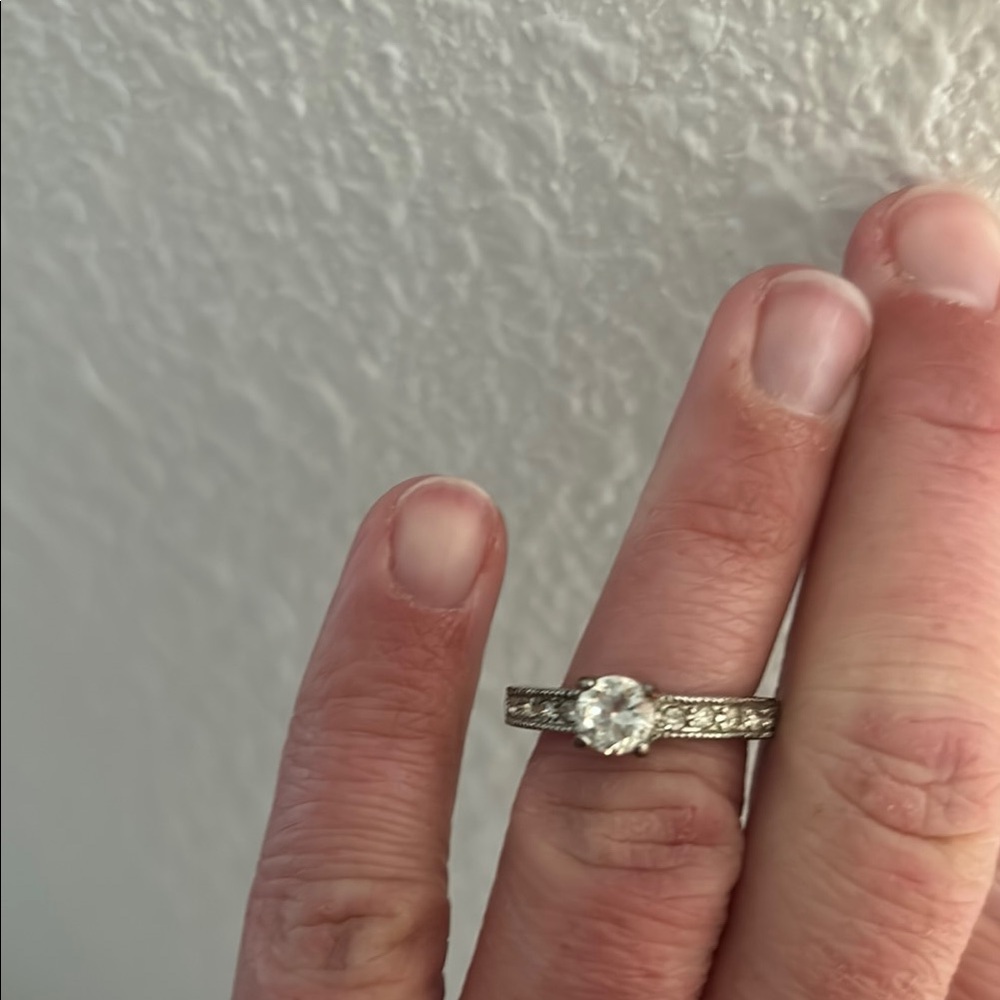 Elegant silver white stone travel Ring